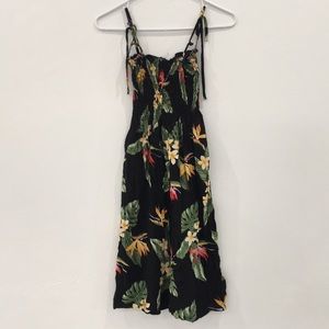 S - Hawaiian/Floral Print Summer Dress